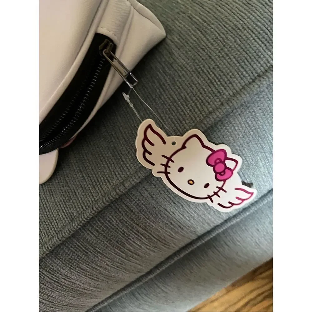 The Creme Shop x Hello Kitty Bling Bling Makeup Pouch